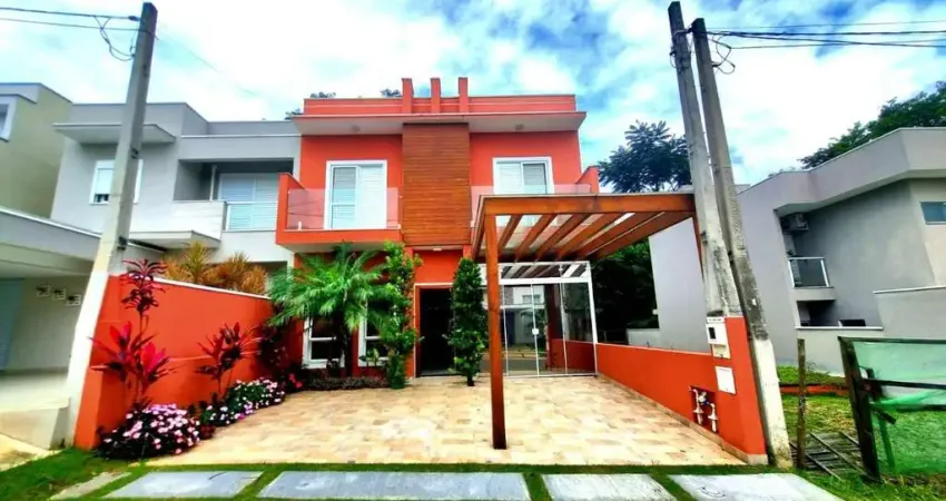 Ótimo sobrado no condomínio montreal em indaiatuba com 3 suítes, sala para dois ambientes, lavabo, área gourmet com spa e churrasqueira, cozinha planejada.