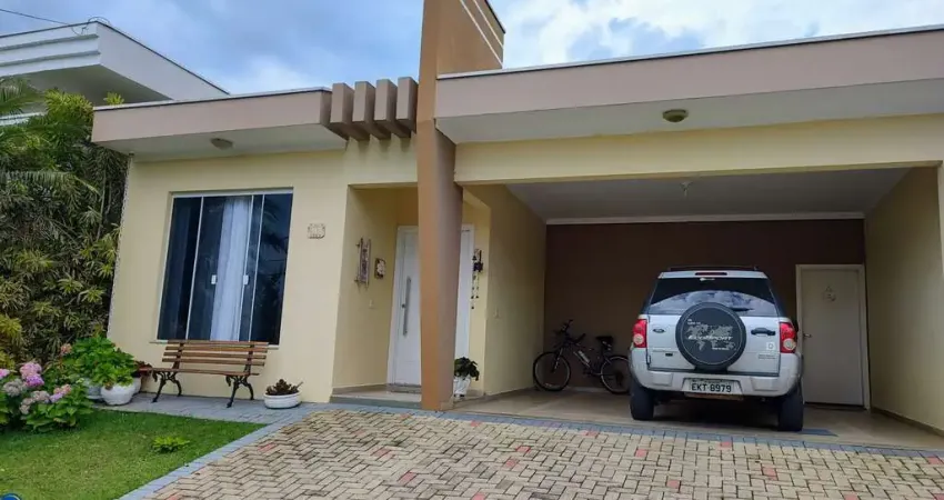 CASA TÉRREA COM 3 SUÍTES E QUINTAL - RESIDENCIAL TERRA NOBRE - INDAIATUBA SP.