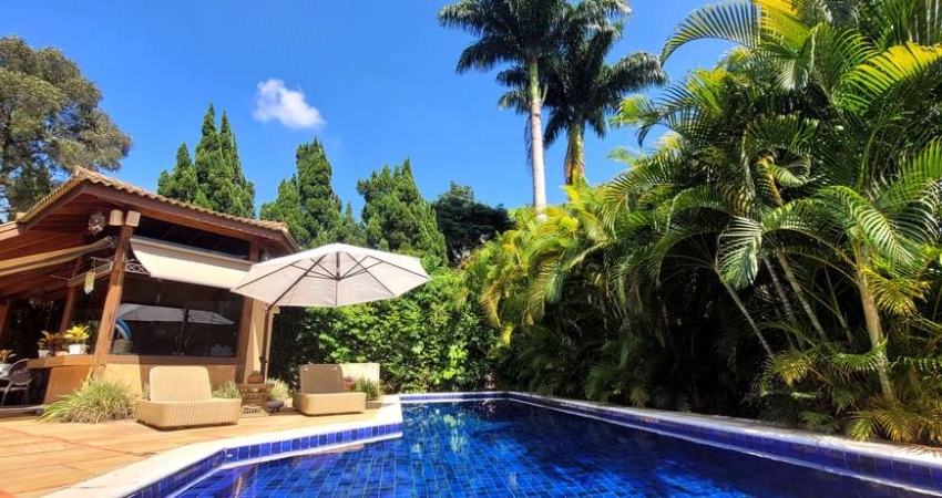 IMPERDÍVEL: Casa no Helvétia Country - 4 Suítes, 478,10m², Piscina com raia de 12m, em Indaiatuba-SP!