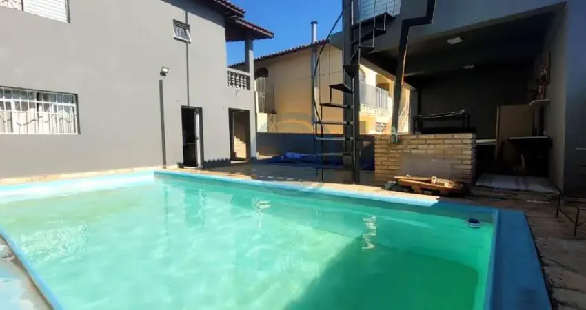 Imperdível! casa à venda em indaiatuba-sp, vila rubens. 3 dorms, 1 suíte, 4 banheiros, 2 vagas, 245m². localização privilegiada!