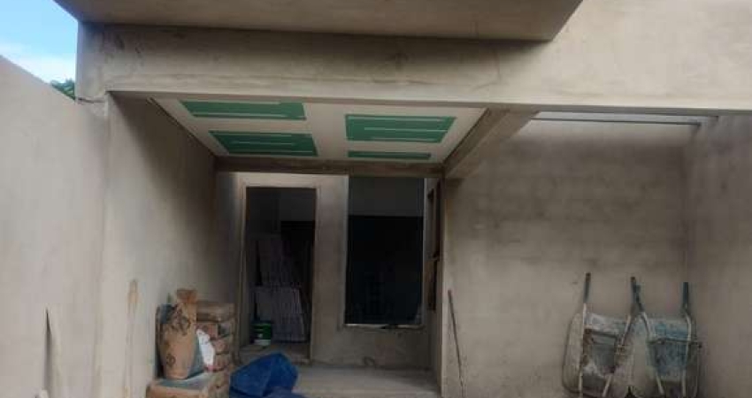 Imperdível oportunidade! Casa à venda no Centro de Indaiatuba-SP, 3 quartos, 1 suíte, 2 salas, 2 banheiros, 2 vagas, 122m².