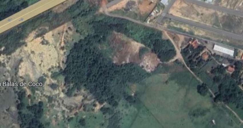 Terreno à venda em Monte Mor-SP, no bairro Chapadão, com 128.000,00 m² de área! Venha conferir!