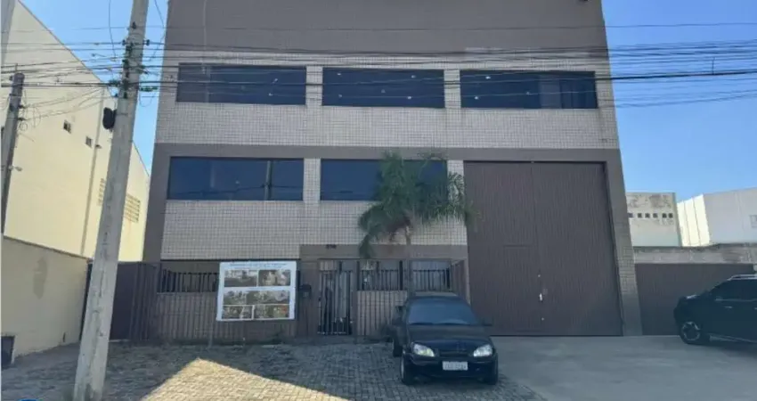Galpão Industrial à Venda em Indaiatuba-SP - Comercial Vitória Martini: 2 Salas, 2 Banheiros, 791,15m² de Área. Venha conferir!