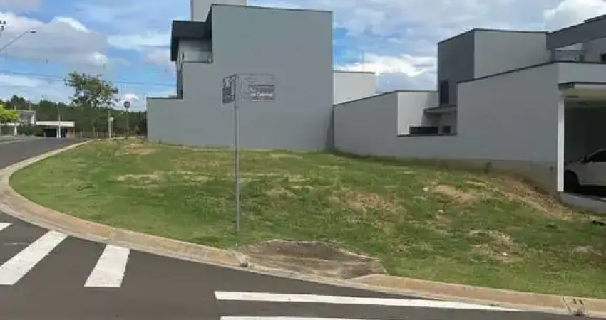 Lote residencial de esquina no condomínio viena em indaiatuba.