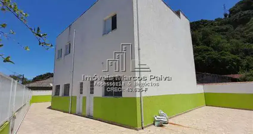 Sobrados novos a poucos metros do Centro de Mongaguá!