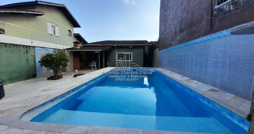 Casa ampla com piscina a 500m da Praia, conforto e lazer em um só Lugar!