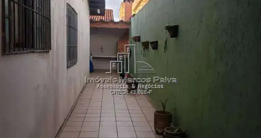 Casa espaçosa a apenas 100 metros da praia — bairro itaoca, mongaguá!