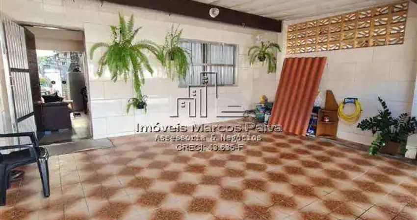 Casa com 3 quartos à venda na RUA AGUAPEU, 195, Jardim Aguapeu, Mongaguá