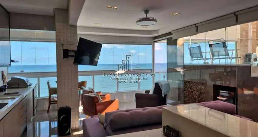 Linda cobertura alto padrão, frente ao mar, 4 suítes, piscina, hidromassagem, 3 vagas de garagem. Planejada,exclusivamente, para o conforto da sua família!