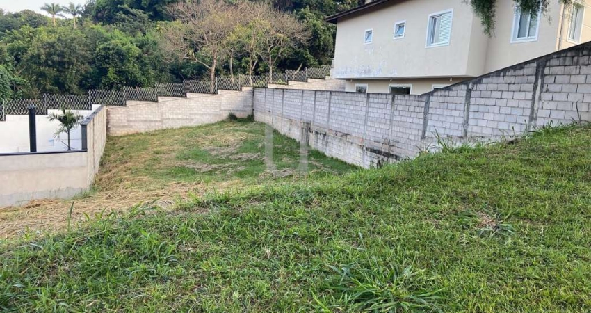 Terreno em condomínio fechado à venda no Condomí­nio Picollo Villaggio, Louveira 