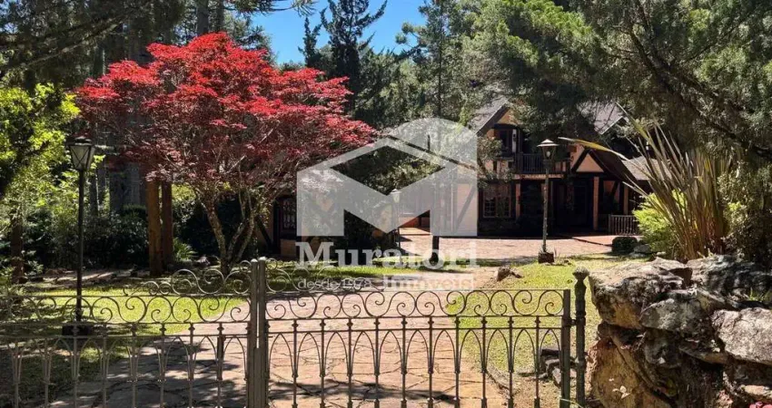 Casa em condomínio fechado com 6 quartos à venda na Praça São Benedito, 45, Jardim do Embaixador, Campos do Jordão