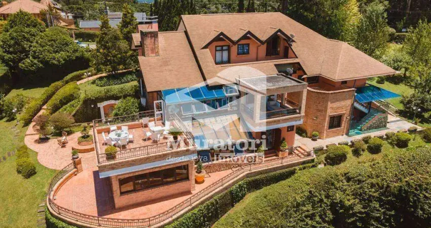 Casa com 5 quartos à venda na Praça São Benedito, 45, Alto da Boa Vista, Campos do Jordão