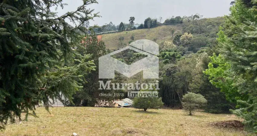 Terreno em condomínio fechado à venda na Praça São Benedito, 45, Alto do Capivari, Campos do Jordão