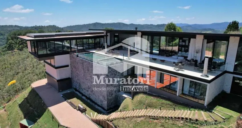 Casa em condomínio fechado com 11 quartos à venda na Praça São Benedito, 45, Descansopolis, Campos do Jordão