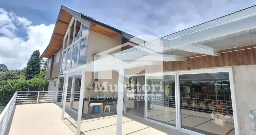 Casa com 4 quartos à venda na Rua das Marquesas, 1.150, Alto do Capivari, Campos do Jordão