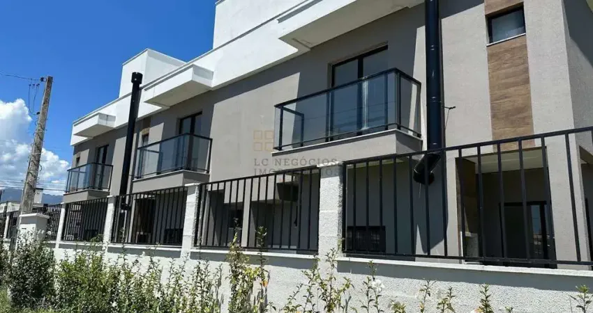 Casa à venda no bairro Nova Palhoça em Palhoça/SC