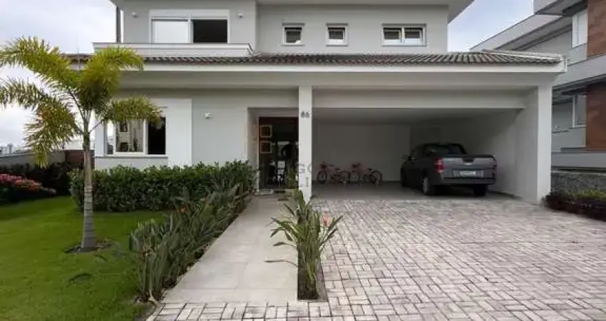 Casa em condomínio fechado com 4 quartos à venda em Pedra Branca, Palhoça 