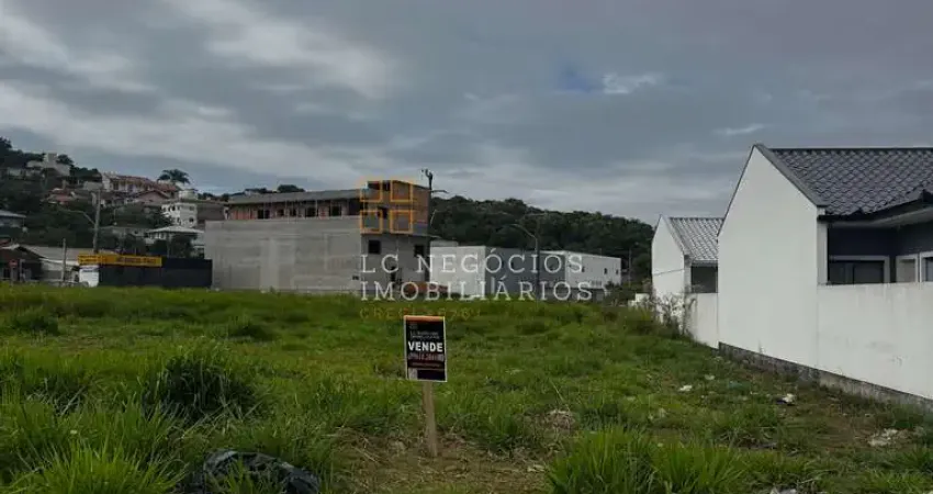 Terreno à venda no Forquilhas, São José 
