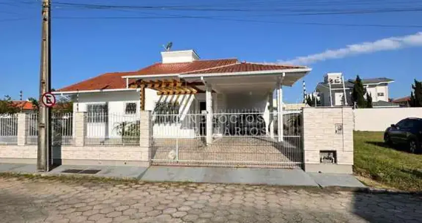 Casa com 3 quartos à venda no Aririu, Palhoça 