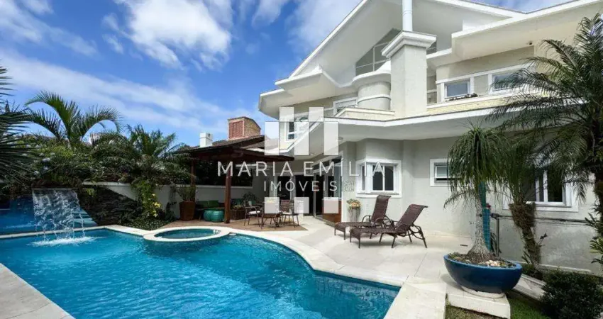 Casa à venda em florianópolis, jurerê internacional, com 5 suítes, com 600 m²