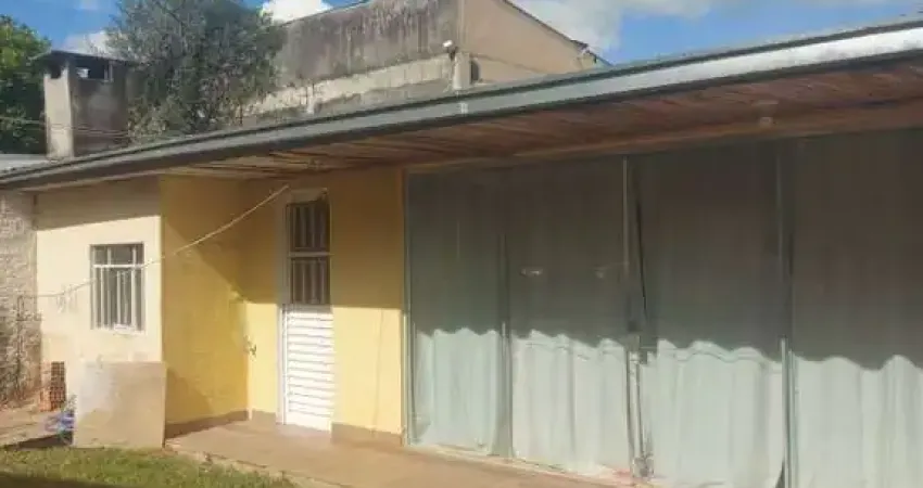 Kitnet / Stúdio para alugar na Rua dos Pombos, 163, Bonsucesso, Guarapuava