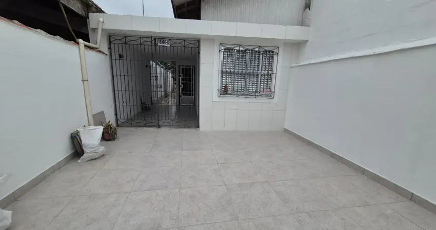 Casa geminada mirim 2 quartos com edicula e churrasqueira  zona 2