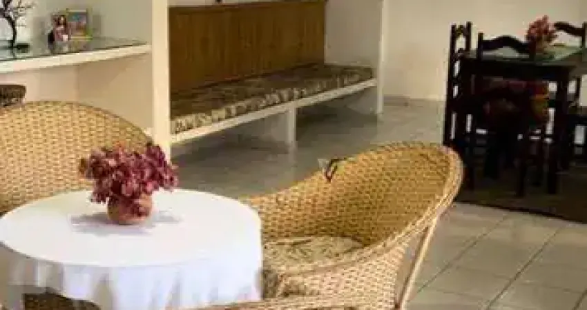 Casa Térrea Ampla com 2 dormitórios, 2 Salas e Varanda à venda, 233 m² por R$ 800.000 - Camboinha - Cabedelo/PB