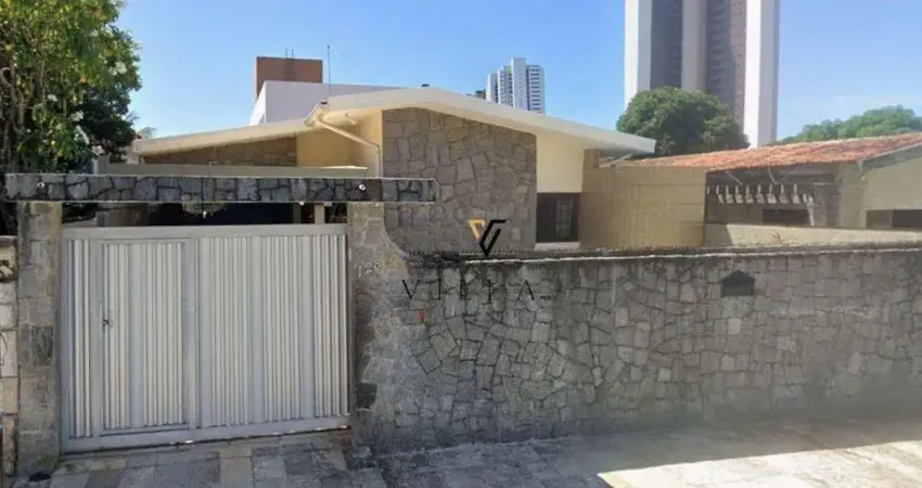 Casa à Venda no Bairro dos Estados – Conforto, Espaço e Excelente Localização!