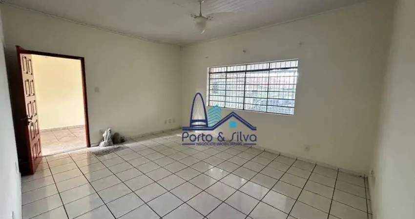 Casa com 3 dormitórios à venda, 195 m² por R$ 645.000 - Santana - São José dos Campos/SP