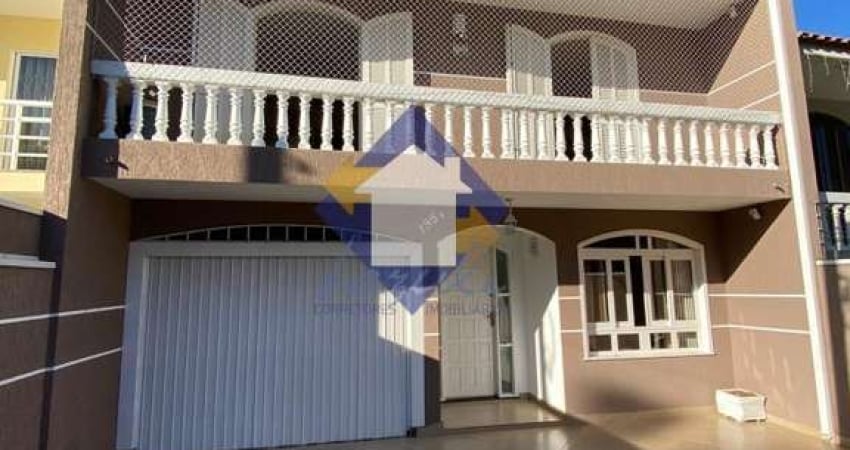 Sobrado para venda em curitiba, xaxim, 4 dormitórios, 1 suíte, 4 banheiros, 5 vagas