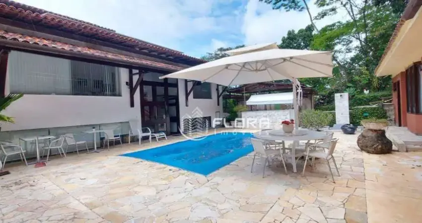 Casa com 4 dormitórios à venda, 400 m² por R$ 1.700.000,00 - Itaipu - Niterói/RJ
