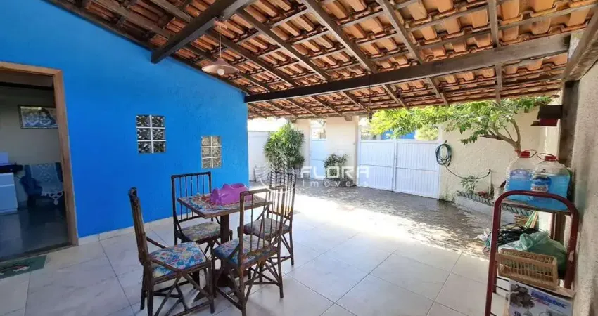 Casa com 2 dormitórios à venda, 100 m² por R$ 800.000,00 - Itaipu - Niterói/RJ