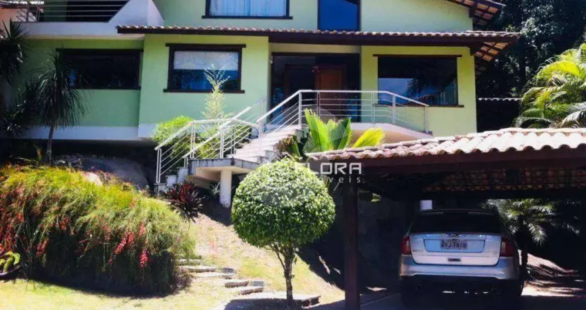Casa com 3 dormitórios à venda, 215 m² por R$ 950.000 - Pendotiba - Niterói/RJ