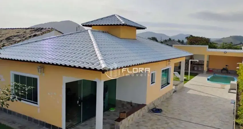 Casa com 2 dormitórios à venda, 157 m² por R$ 850.000 - Itaipuaçu - Maricá/RJ