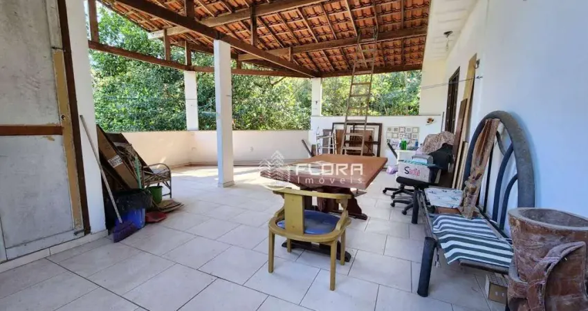 Casa com 5 dormitórios à venda, 320 m² por r$ 850.000,00 - serra grande - niterói/rj