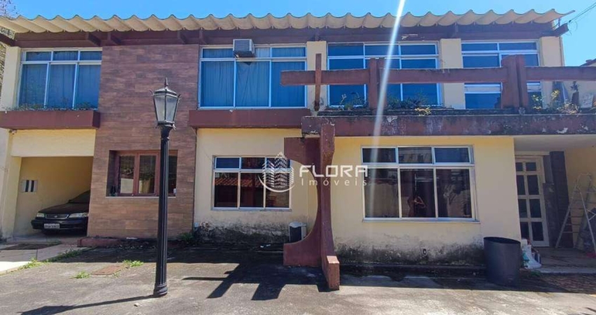 Casa com 4 dormitórios à venda, 365 m² por R$ 2.200.000,00 - Itacoatiara - Niterói/RJ