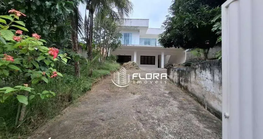 Casa com 5 dormitórios à venda, 300 m² por R$ 530.000,00 - Mata Paca - Niterói/RJ