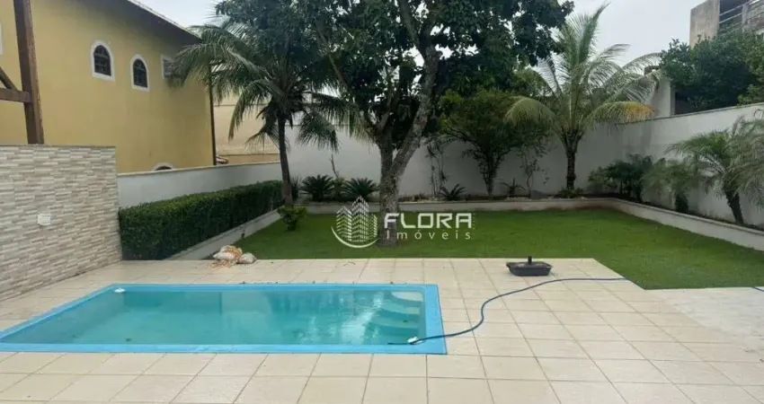 Casa com 2 dormitórios à venda, 180 m² por R$ 700.000 - Itaipuaçu - Maricá/RJ
