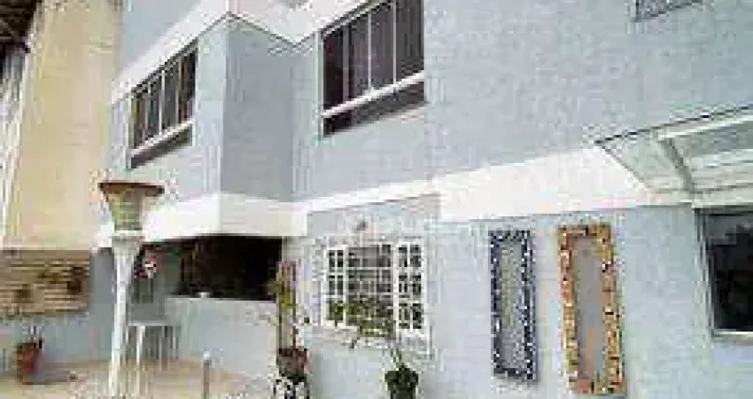 Casa com 4 dormitórios para alugar, 262 m² por R$ 7.300,00/mês - Camboinhas - Niterói/RJ