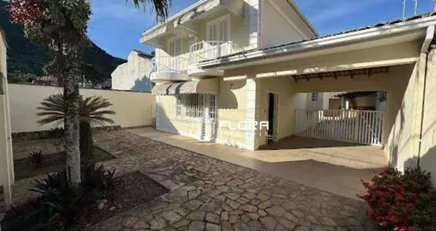 Casa com 3 dormitórios à venda, 165 m² por R$ 1.100.000 - Piratininga - Niterói/RJ