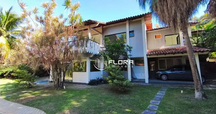 Casa com 4 dormitórios à venda, 300 m² por R$ 1.820.000 - Itaipu - Niterói/RJ