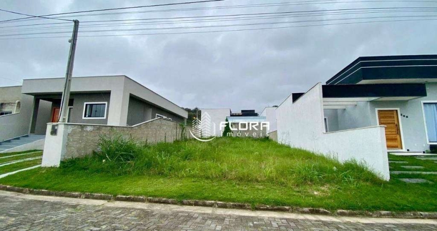 Terreno plano e murado á venda no condomínio Vitória dos Anjos em Maricá