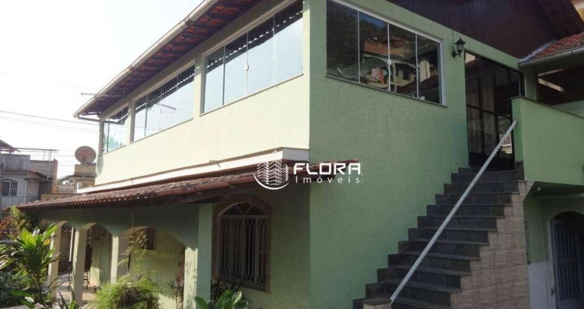 Casa duplex com 5 dormitórios à venda, 308 m² por R$ 350.000 - Engenho Pequeno - São Gonçalo/RJ
