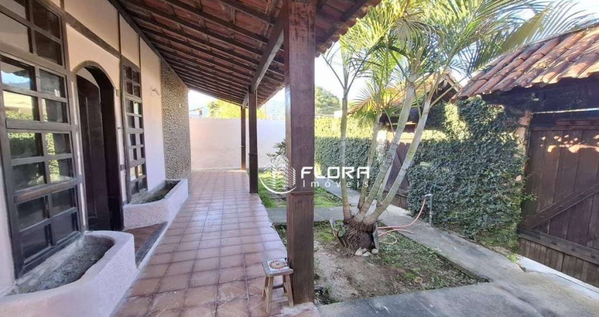 Casa com 3 dormitórios à venda, 200 m² por R$ 900.000,00 - Maravista - Niterói/RJ