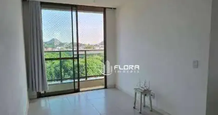 Apartamento com 2 dormitórios à venda, 60 m² por R$ 345.000 - Badu - Niterói/RJ