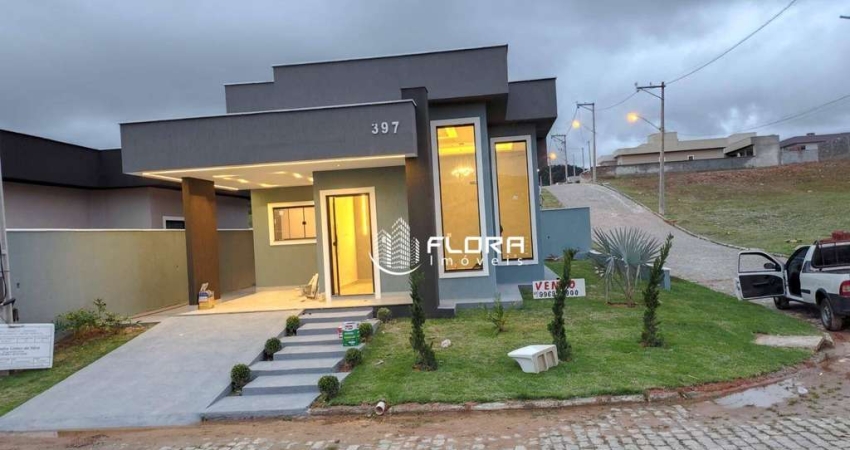 Casa de esquina com 3 quartos á venda no condomínio Dom Village em Maricá por R$ 560.000