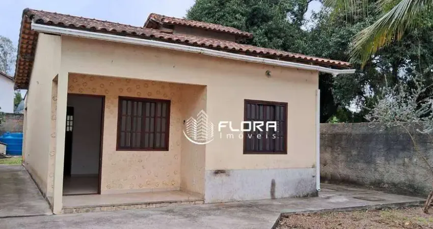 Casa linear, 2 quartos sendo 1 suíte, à 300 metros da upa, com 90 m² , à venda por r$ 315.000, inoã- maricá - rj