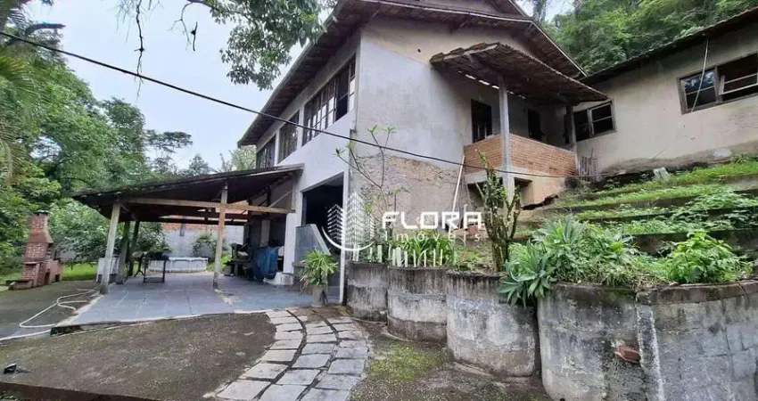 Casa com 3 dormitórios à venda, 300 m² por r$ 1.200.000,00 - itaipu - niterói/rj
