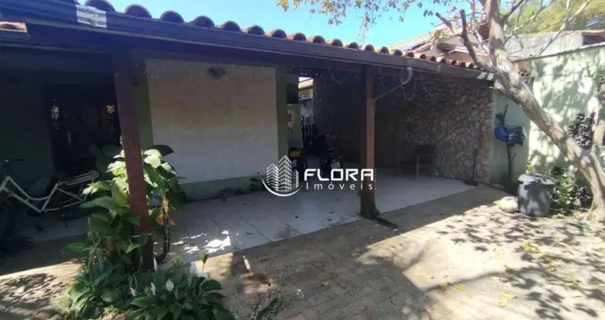 Casa  linear com 3 dormitórios à venda, 200 m² por r$ 830.000 - itaipu - niterói/rj