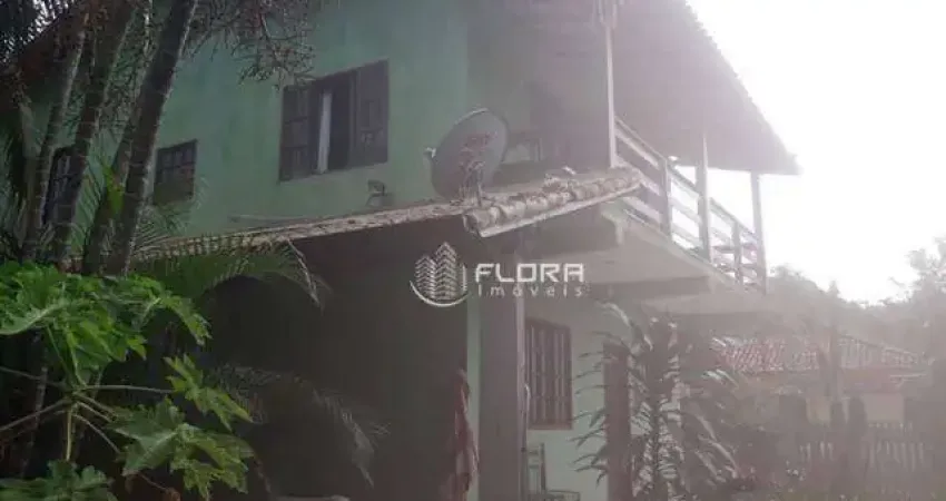 Casa com 4 dormitórios à venda, 380 m² por r$ 370.000,00 - bambuí - maricá/rj